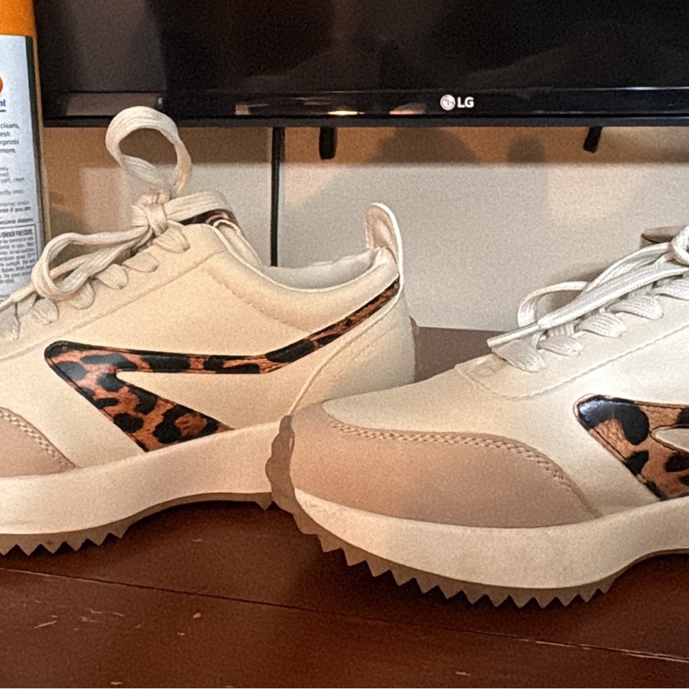 Leopard Accent Cream Sneakers